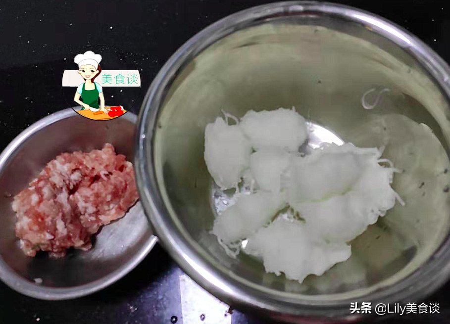 明日白露，这蒸菜别忘了吃，白露吃它正当季，简单一蒸，鲜美营养