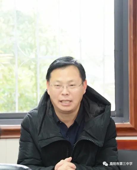 ���쵼�����������е���ָ������