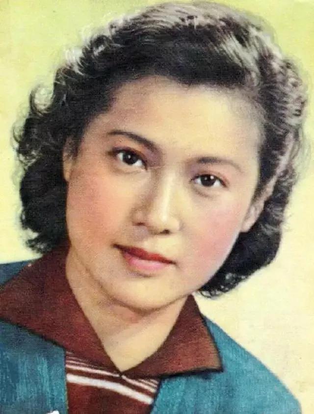 自然老去的10位女星，有人称霸影坛，有人早早退