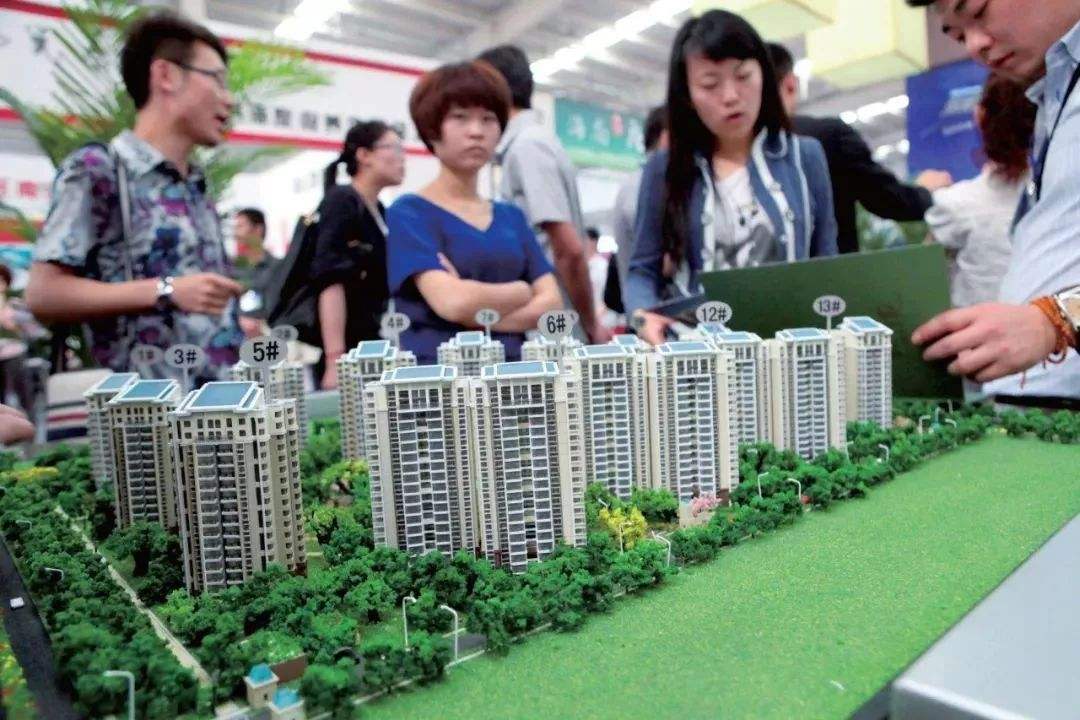 投资渠道越来越多，普通家庭为什么还在买房？