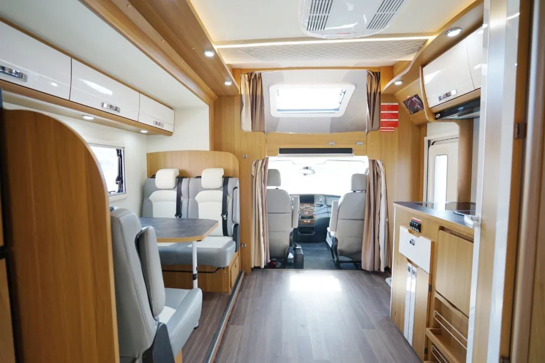 隆翠凯歌C630双拓旅行版 高颜值精品 尊享舒适旅程