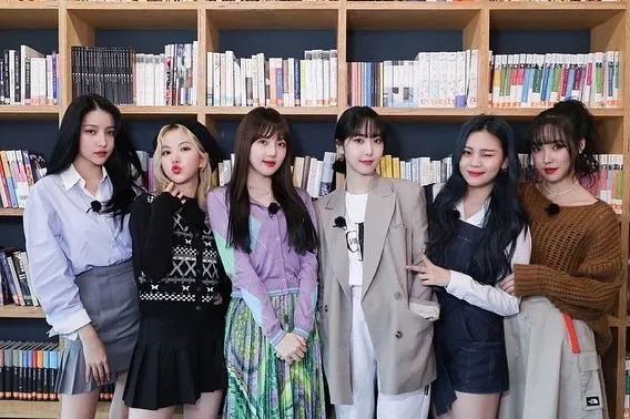 原来GFRIEND是被解散?;YG新女团成员预想,小JENNIE即将出道?