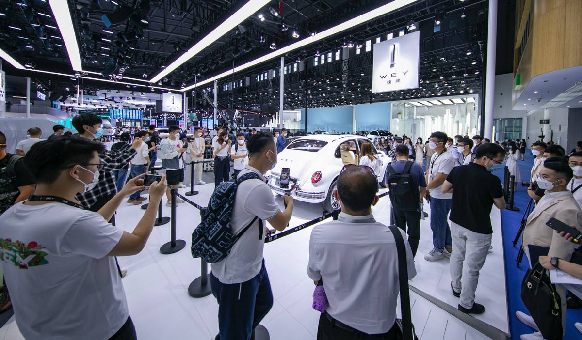 蓉城车展千里“玛”闪耀登场 一骑绝尘领跑智混时代