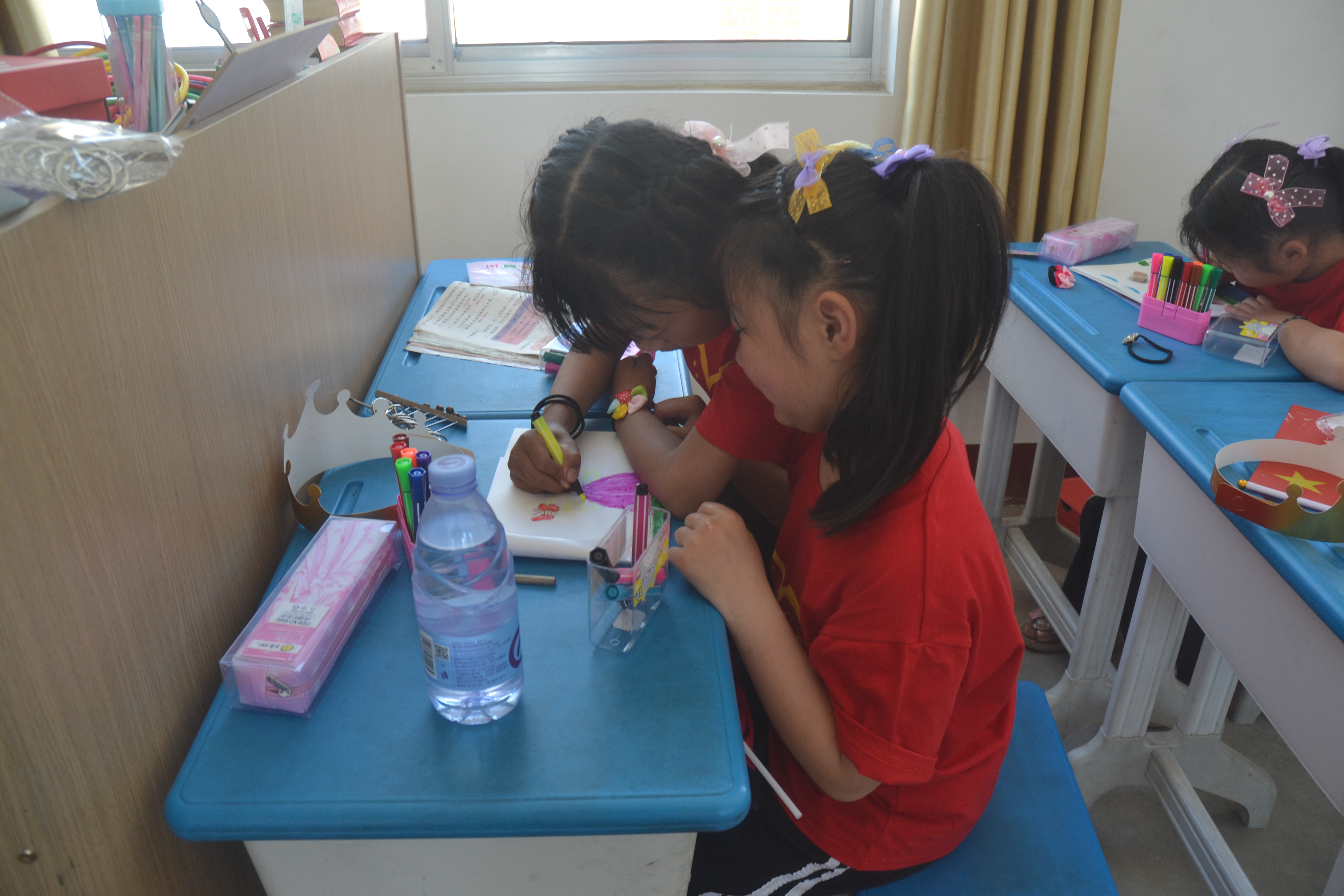 与心相连、为爱陪伴，心连心四海小学庆六一(图29)