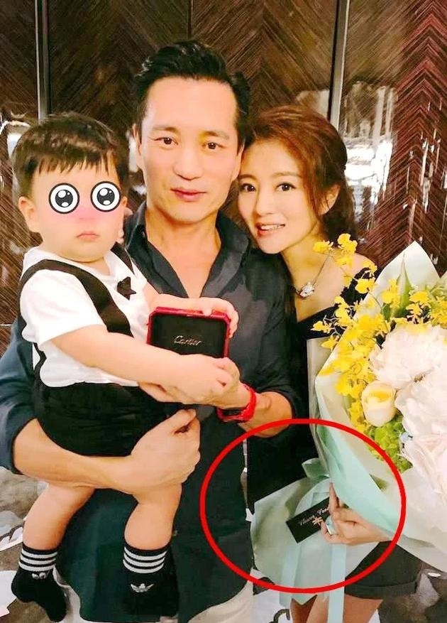 安以轩被一岁儿子叫“太太”，拒绝喊妈妈，小奶音萌化了