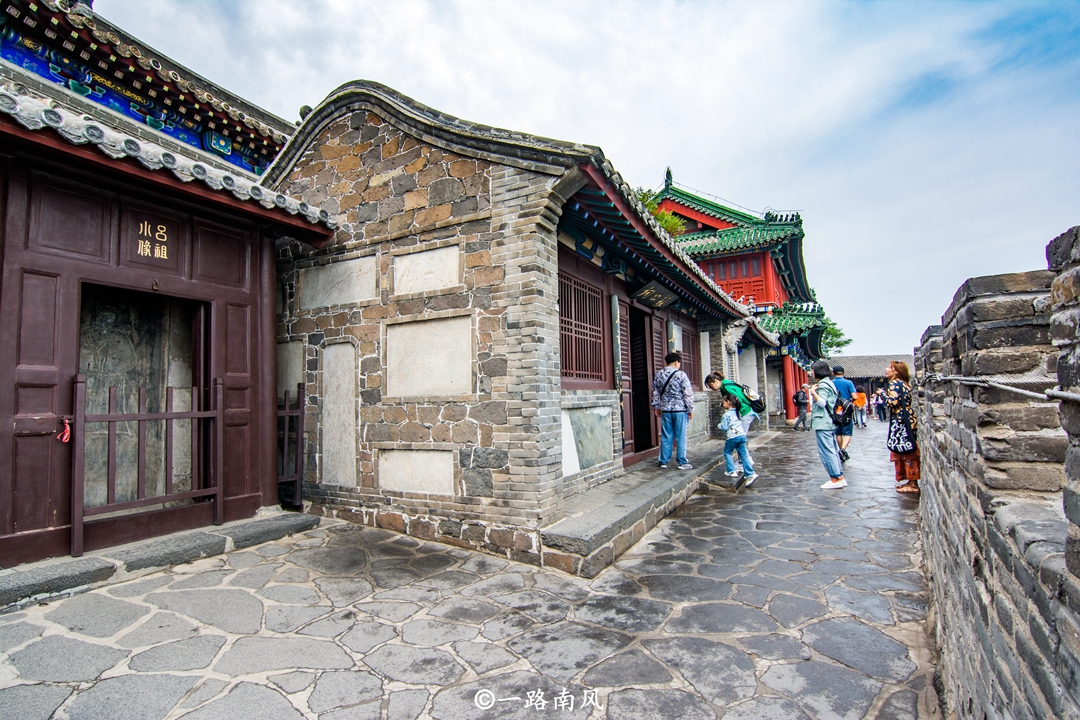 山东蓬莱再现海滋奇观,这个“人间仙境”除了风景,还有神话传说