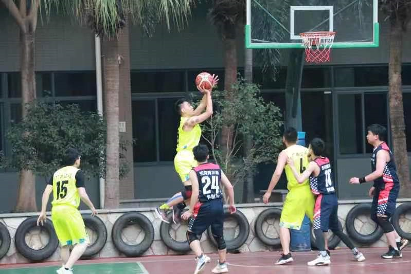 第八届“光大杯”篮球联赛开启