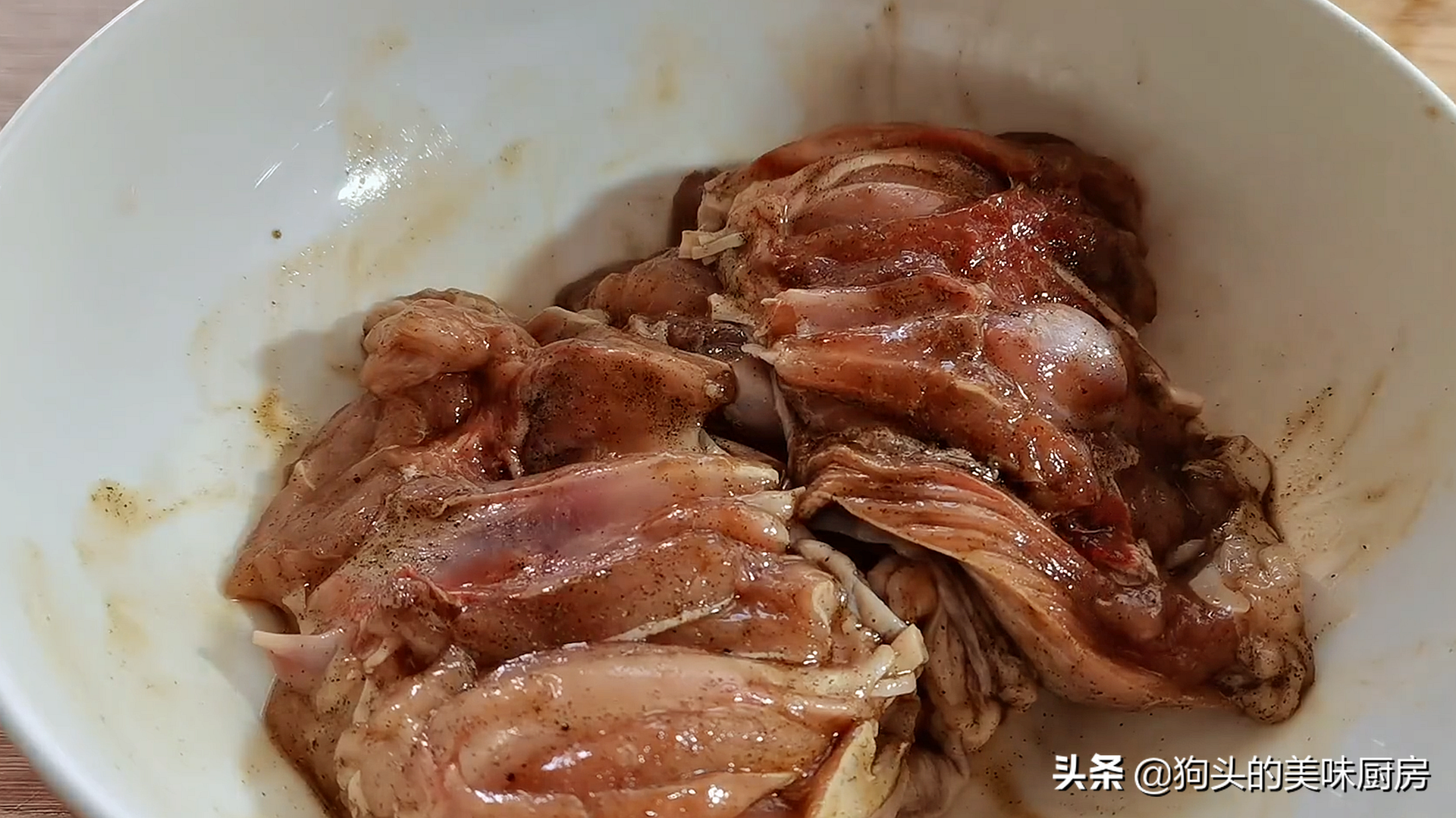 鸡腿这样做太香了，比烤的好吃，比油炸的健康，先收藏了再做