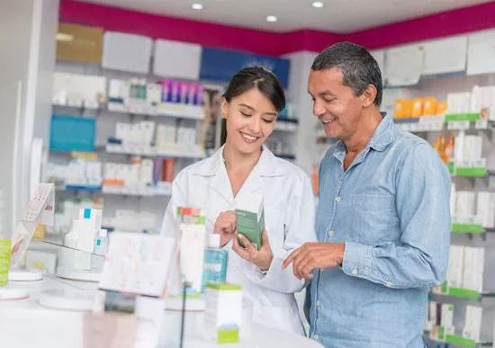 医药零售大变局正在加速酝酿，“三个困境”与四个维度指导变革