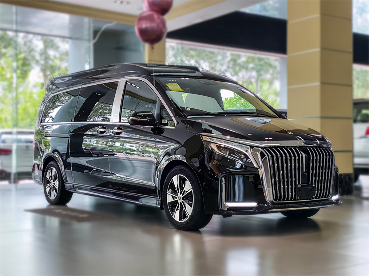 奔驰商务-豪客-v600,隐藏六座定制版重新定义奢华