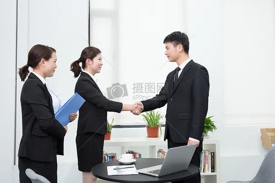 传统行业进入低利润高服务时代