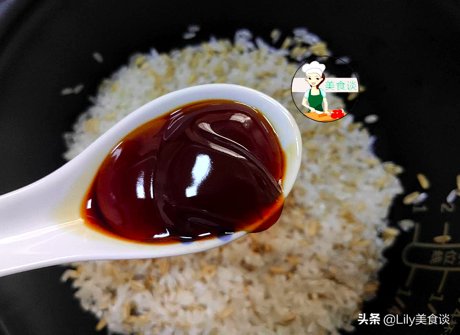 天冷了，我最爱做这美味，饭菜一锅出，营养美味，大人孩子都爱吃