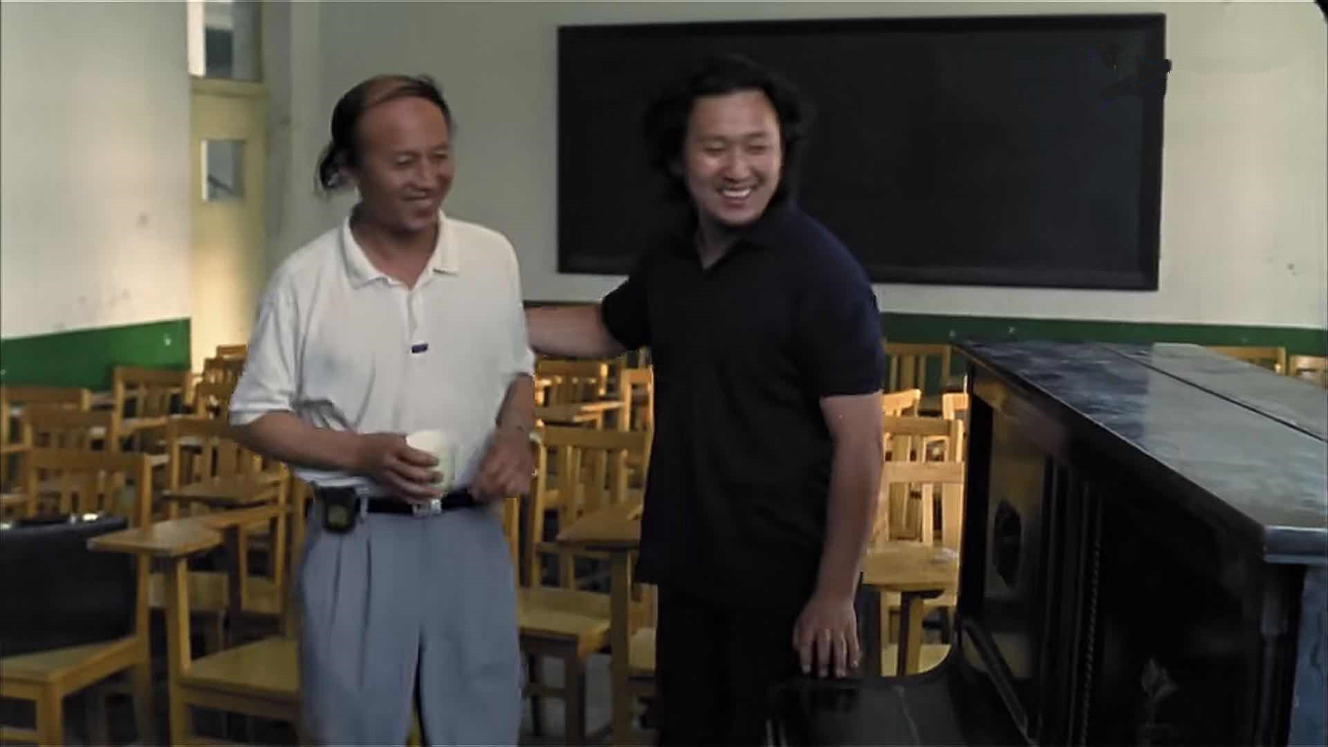 一部23年前底层公务员生活图鉴，成人后才看懂其