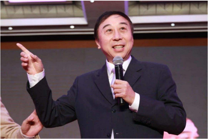 她是贾玲最感激的人：供她9年，为她放弃学业，