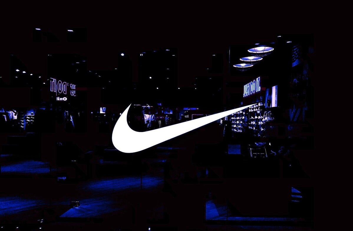 吃着中国的饭，砸着中国的锅！一家独大的耐克