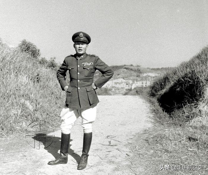 1个团被日军围困，怎么办？孙立人亲自带队杀回