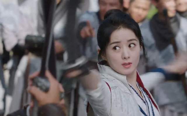 赵丽颖不应该再演少女了？85花的转型之战也让人唏嘘