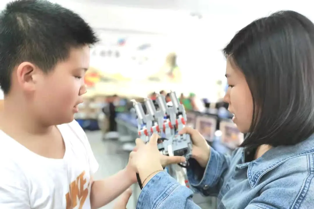 成都市双流区东升迎春小学乡村少年宫暨项目制社团活动