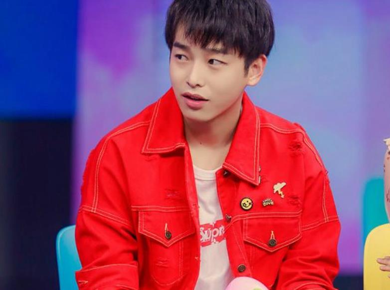 彭昱畅被嘲邋遢？综艺节目中多次被催去洗澡，