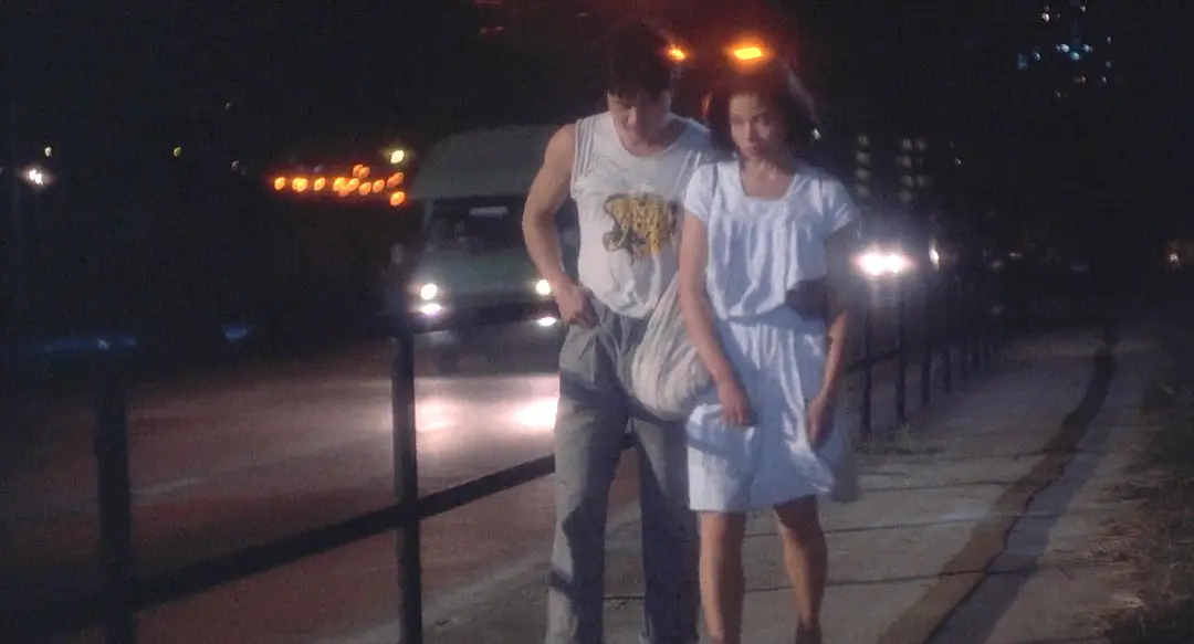 女偷渡客的血泪史,被人摆布受尽委屈,经典港片《男与女》