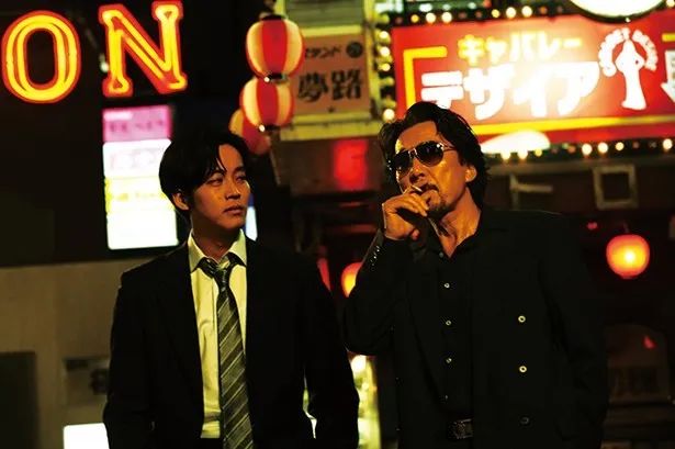 һ�������ıɱ��һ����ͥ�ľޱ�