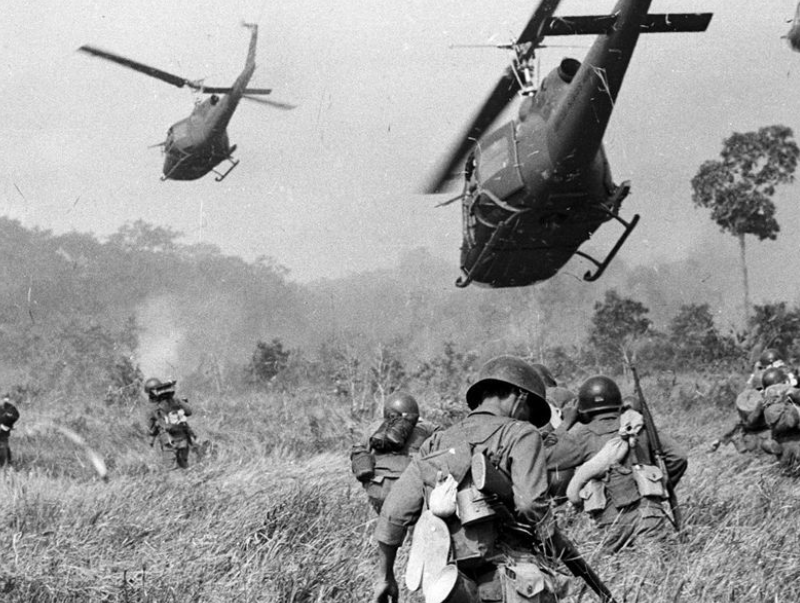 越战老兵杀伤力有多强？一人杀伤7名警察，家里