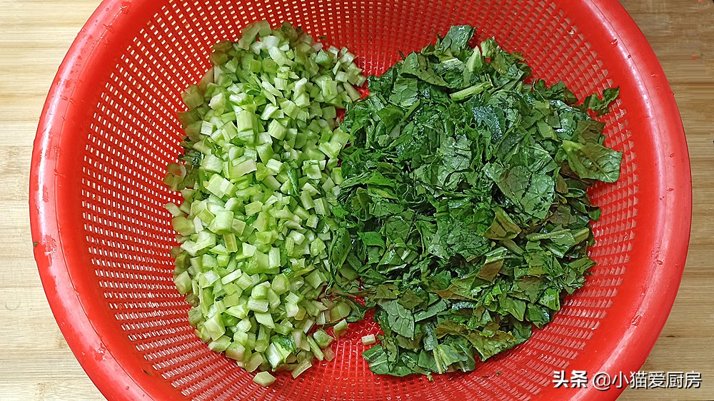 图片[4]-教你“素炒大叶青菜”的做法 是一道口味清淡 好吃下饭的一道菜-起舞食谱网