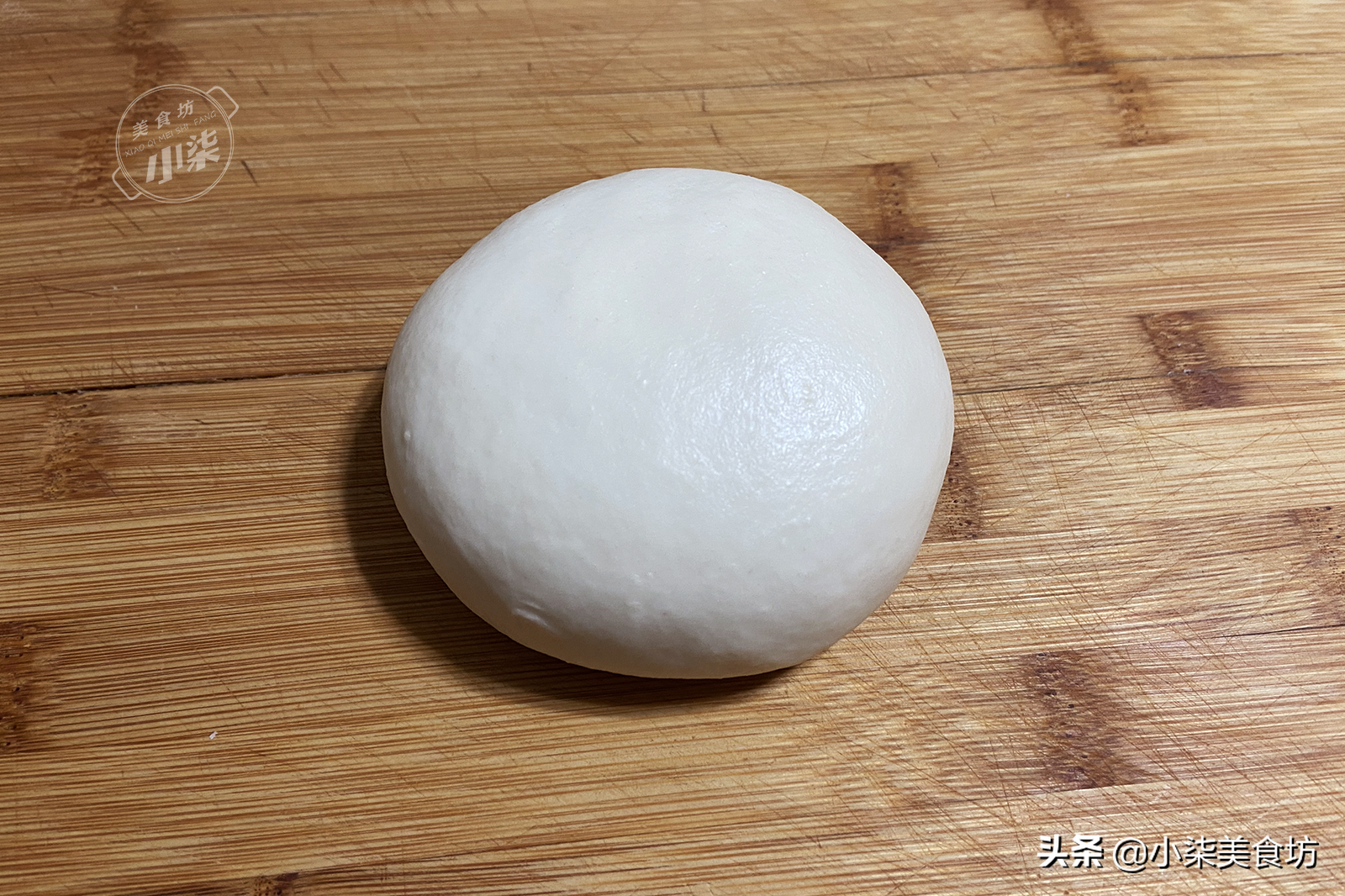外面賣的披薩太貴了，教你在家做，成本不到10元，比賣的還好吃
