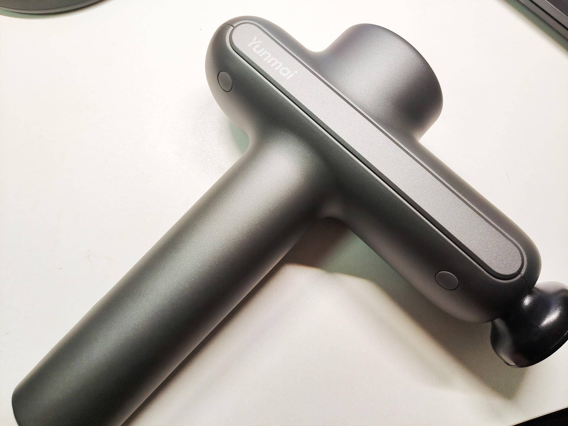 按摩放松神器，老罗同款云麦筋膜枪上手体验