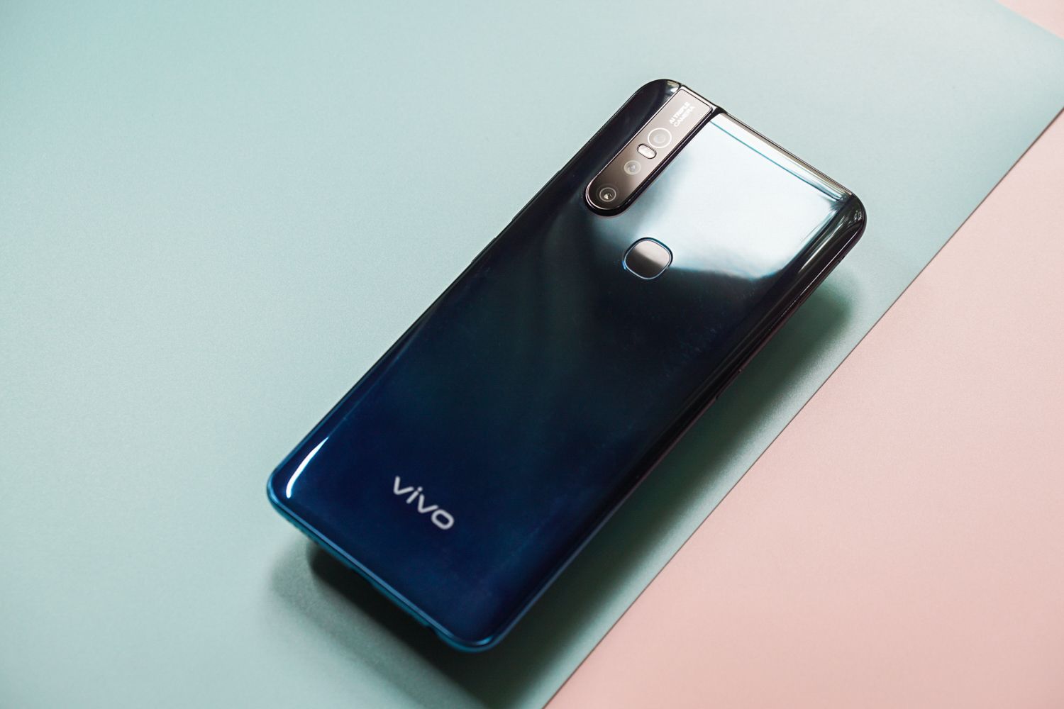 vivo S1 全面体验：有颜又能打，时尚堆料两不误