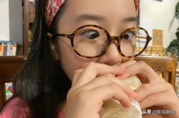 吳尊曬一雙兒女，吃相誇張又搞笑，稱一​​家幸福食神