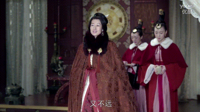 一人带五个热搜，她又火了