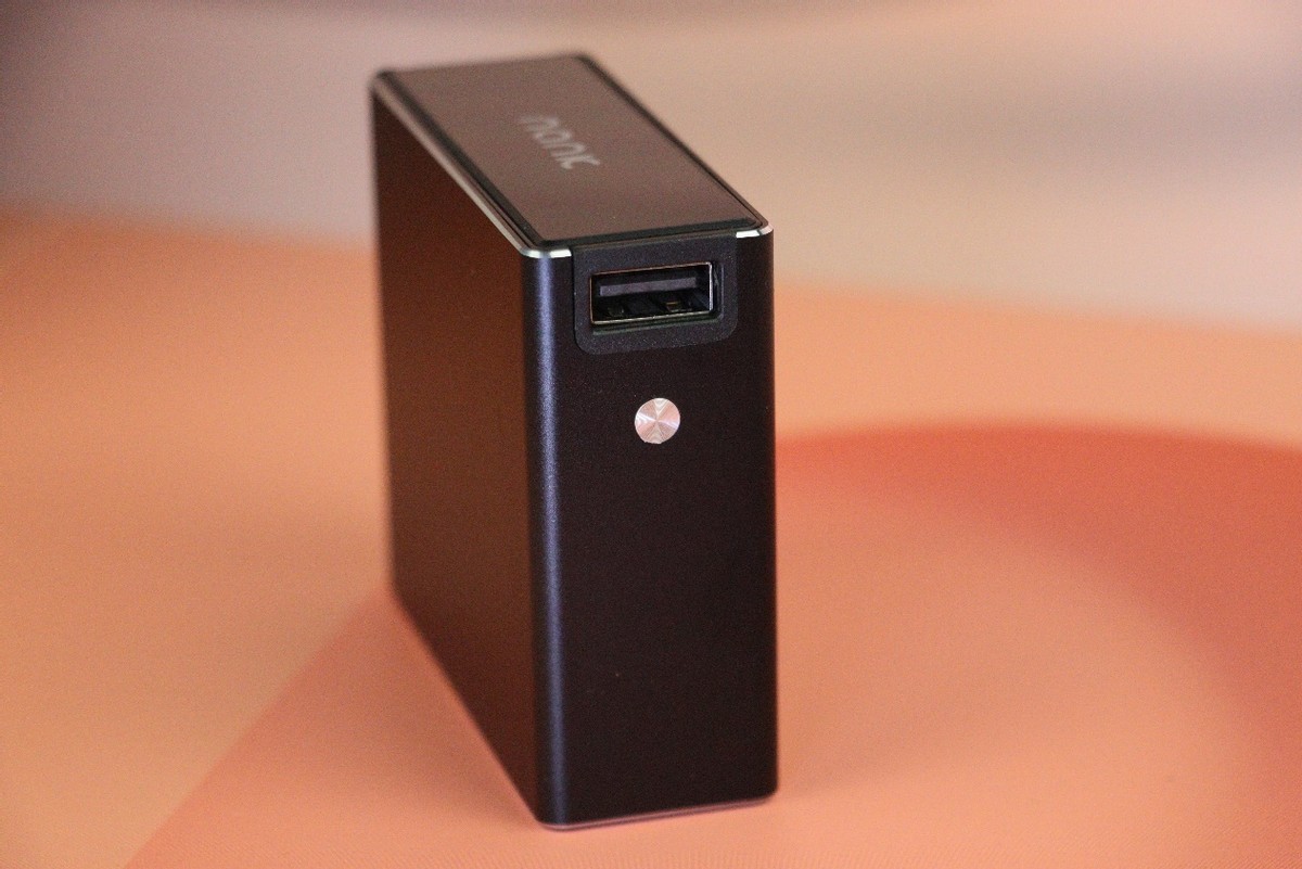 你的下一個(gè)耳機(jī)，也可以是充電寶