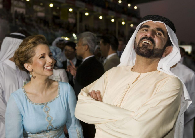 生12个孩子从不露面的王妃，为自由离婚的哈雅，