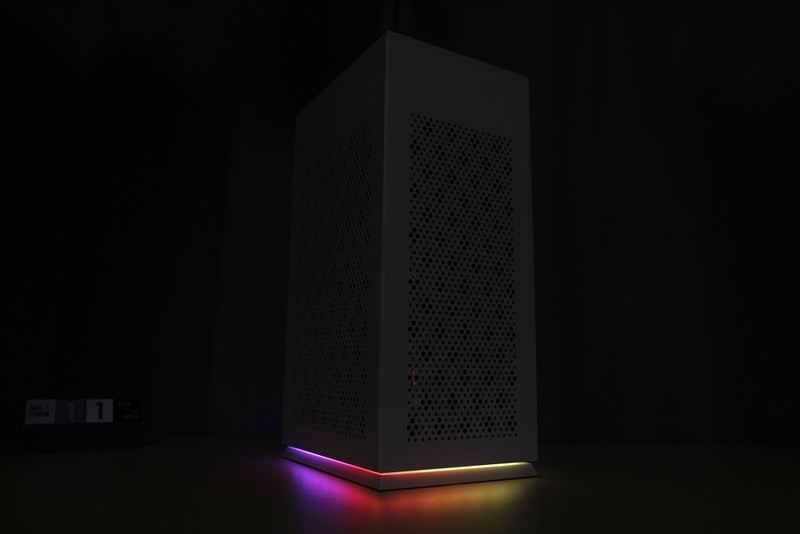 清新、轻巧、实用：爱国者 S1 白色 ITX小机箱 上手实录