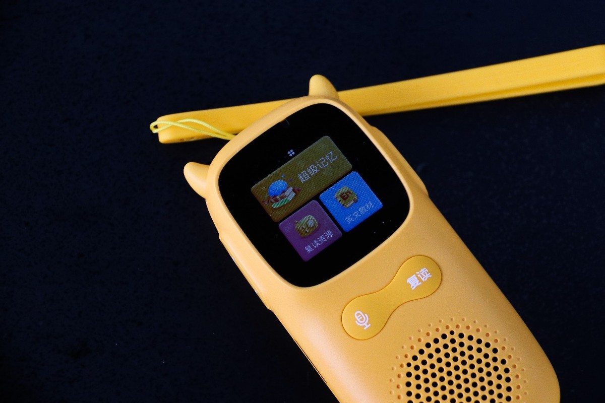 早他人一步：牛听听超记牛复读机科学教育，从小培育兴趣爱好