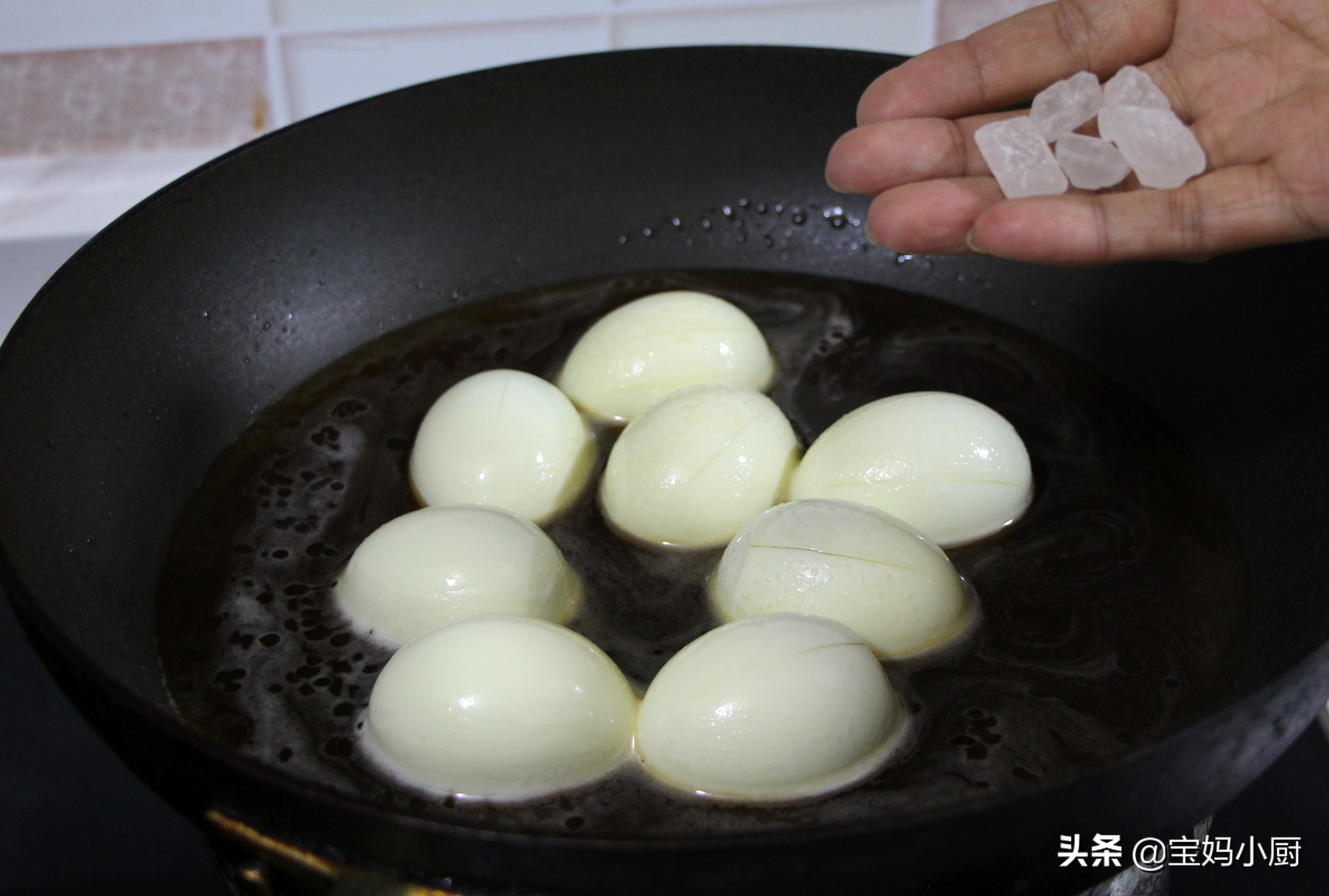 給雞蛋換個吃法，口感彈味道好，一頓8個沒剩下，做法老簡單了