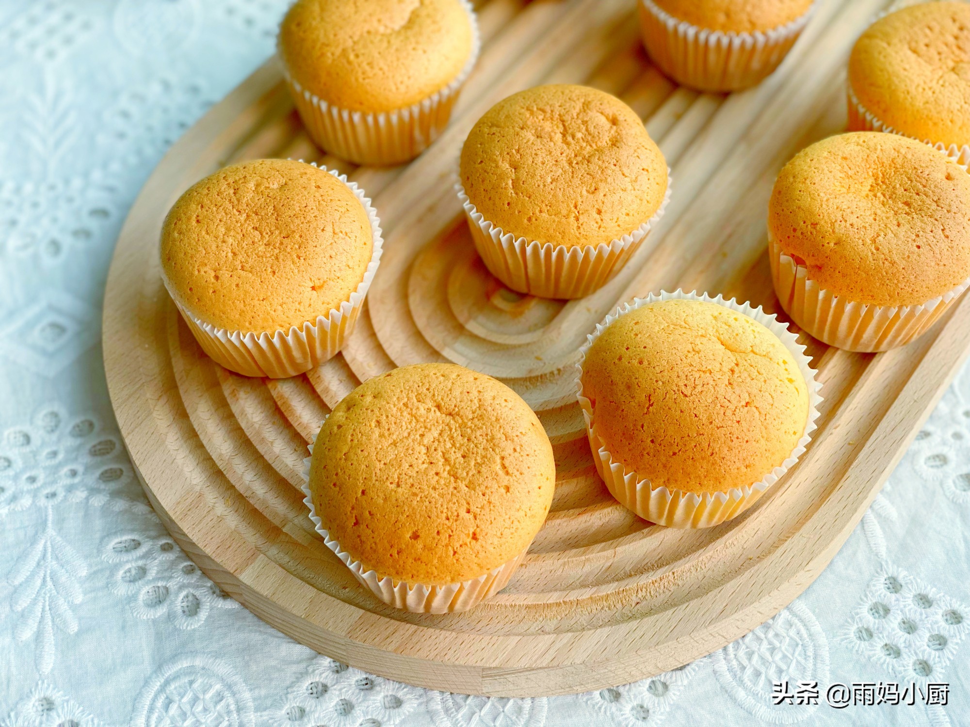 不回缩不塌陷，私房爆款的纸杯蛋糕，松软细腻，新手1次成功