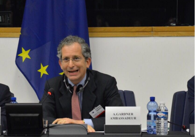 拜登團隊成員稱�中國應當被尊重�，中美關係將重回正軌了嗎？