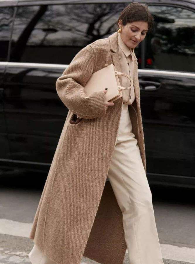 真正见过“世面”的女人，搭配大衣不会选这3种