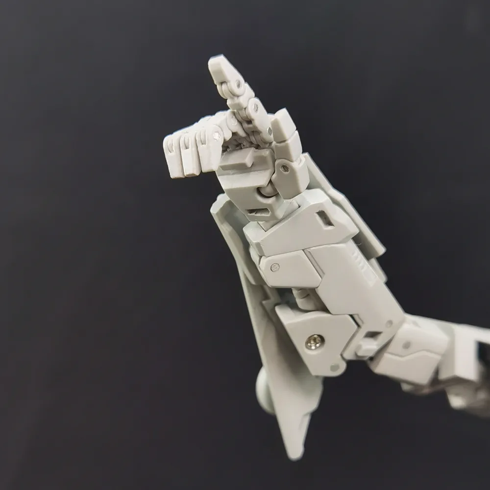 神机工业推出武直-10“暗鸮”变形机器人模型