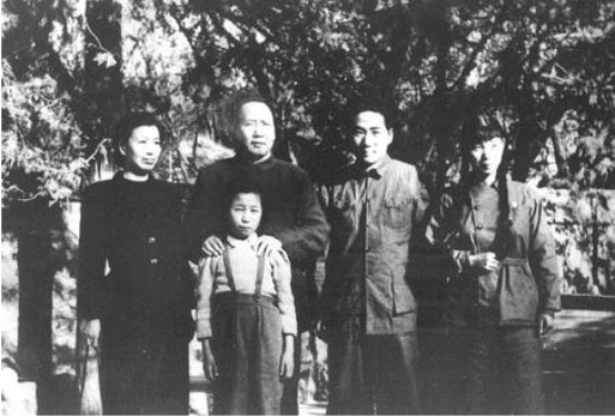 60年经济不好，尹荆山：毛主席女儿李讷，真的不能特殊关照一下吗