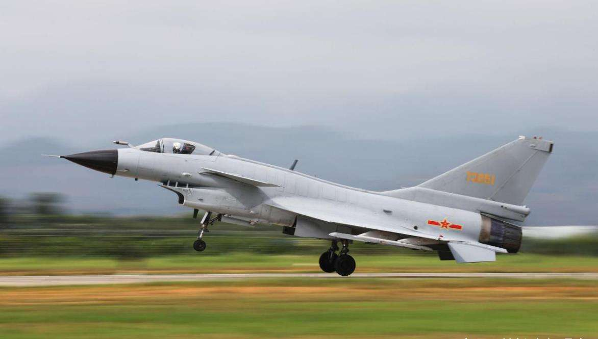 伊朗高官亲自证实：已接到多国报价！歼10C坐拥