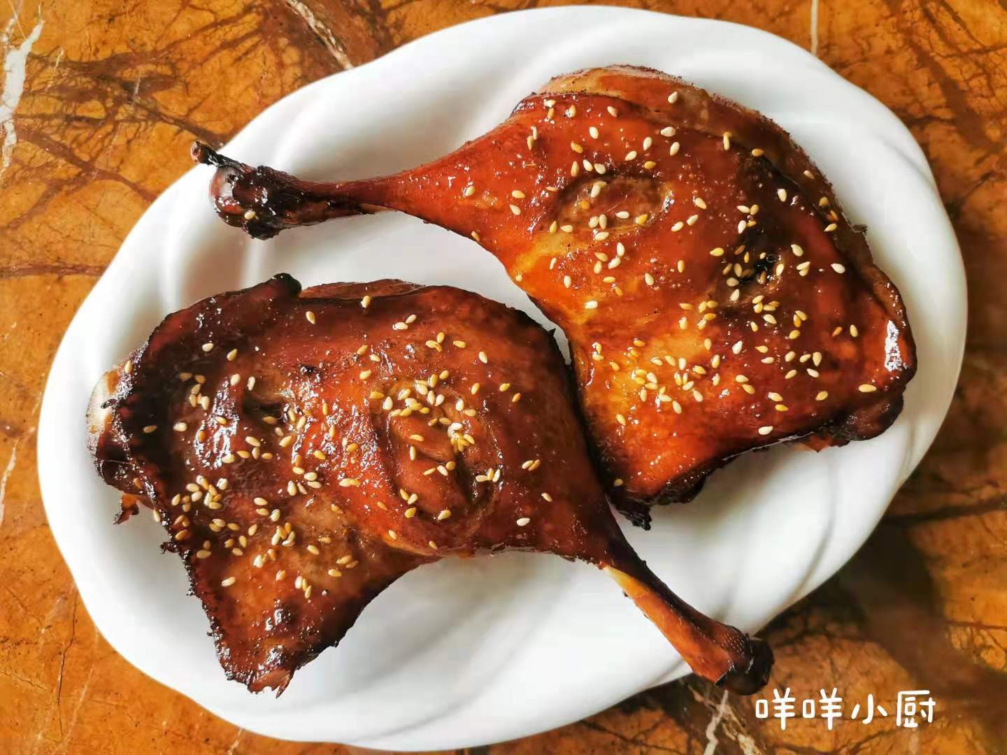 处暑到暑气渐消，吃鸭肉生津润秋燥，最喜欢这种懒人吃法，真香