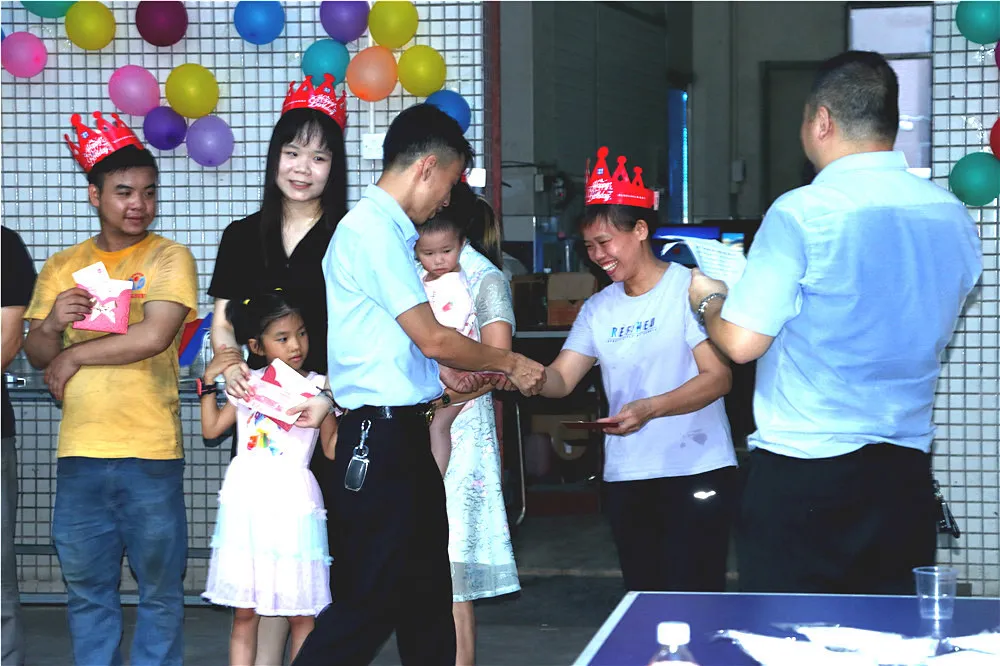 「生日晚会欢乐多」有你,有我,有大家,祝寿星们生日快乐