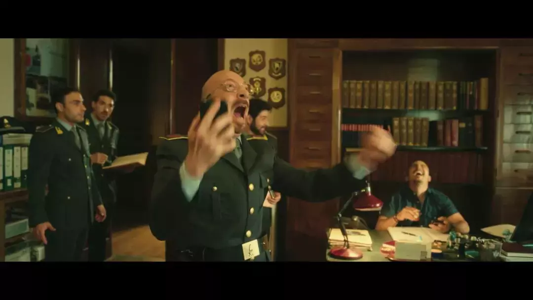 以为是恐怖片,结果笑到肾疼