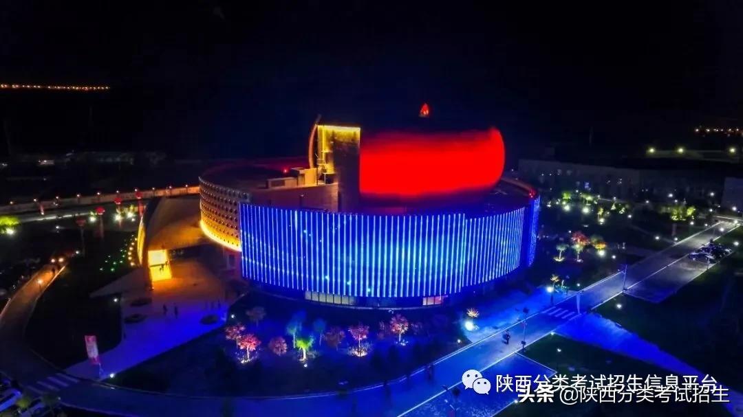 萧韶九成 凤仪神木 | 神木职业技术学院