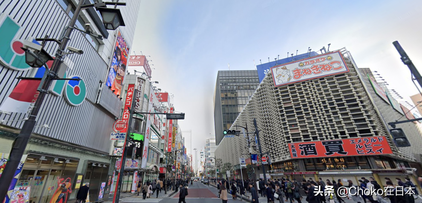 疫情如此嚴重也要玩柏青哥 日本人骨骼為何如此清奇