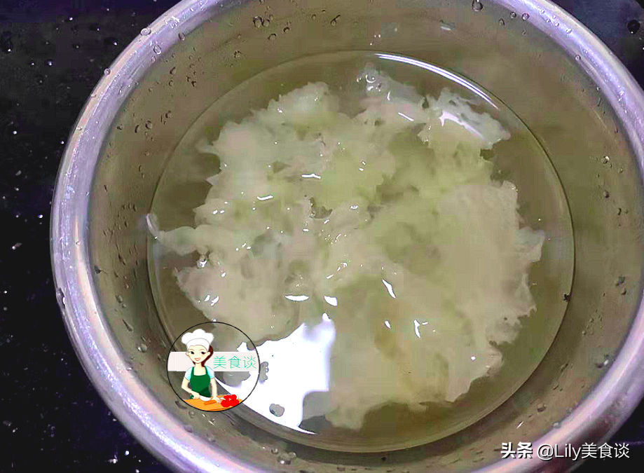 图片[5]-雪耳梨干糖水做法步骤图 温暖美丽过冬天-起舞食谱网