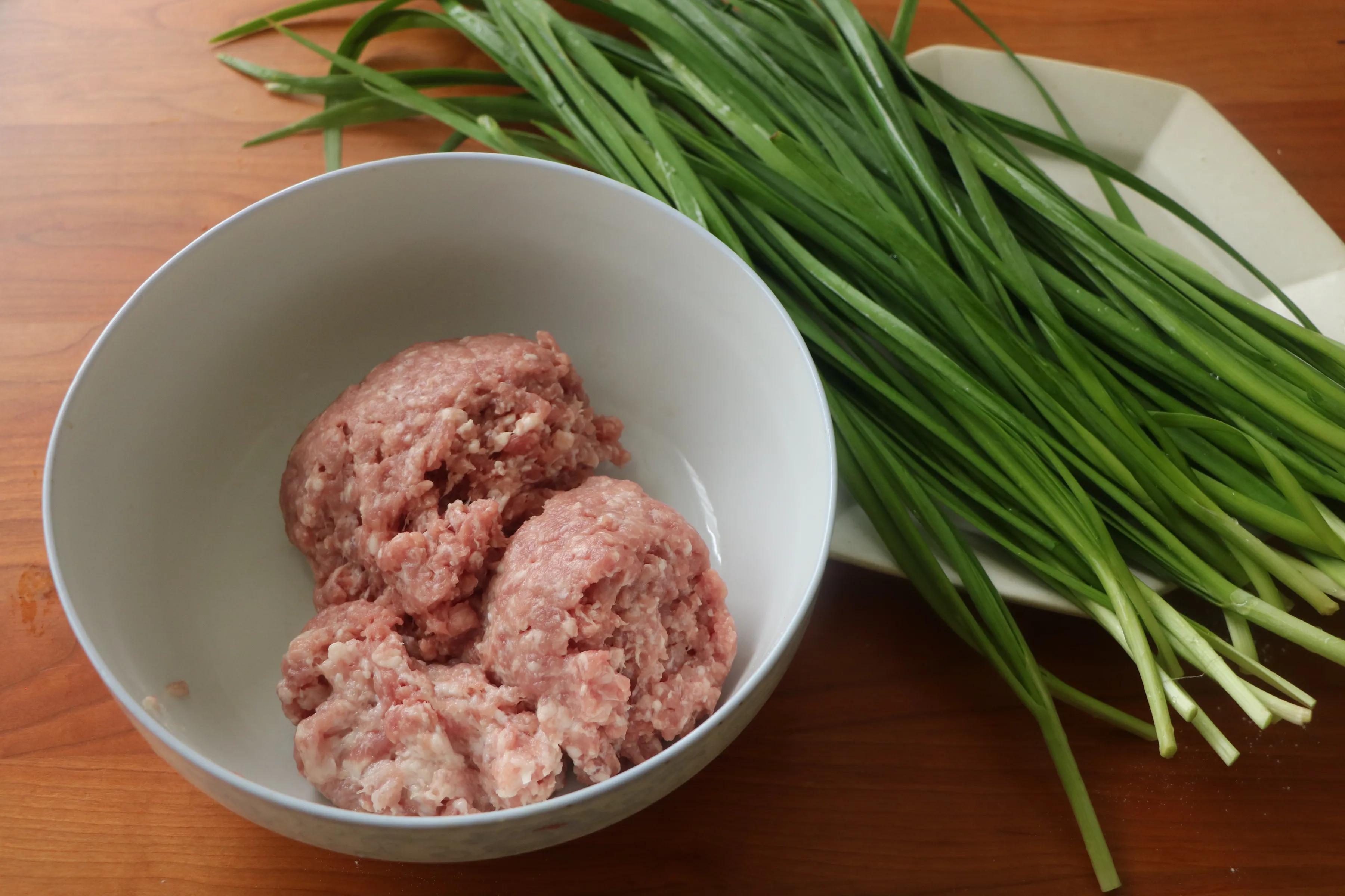 初伏了，这馅儿的饺子一定要吃，清香美味，太适合夏天吃了